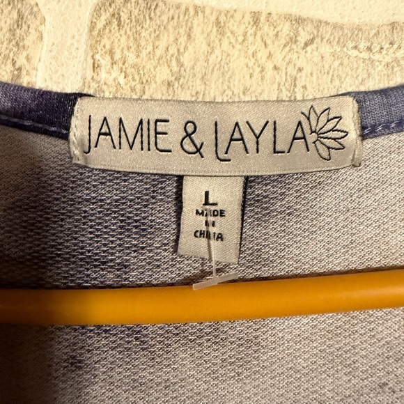 Jamie And Layla Tie-Dye Blue Dress With Pockets - Picture 4 of 6